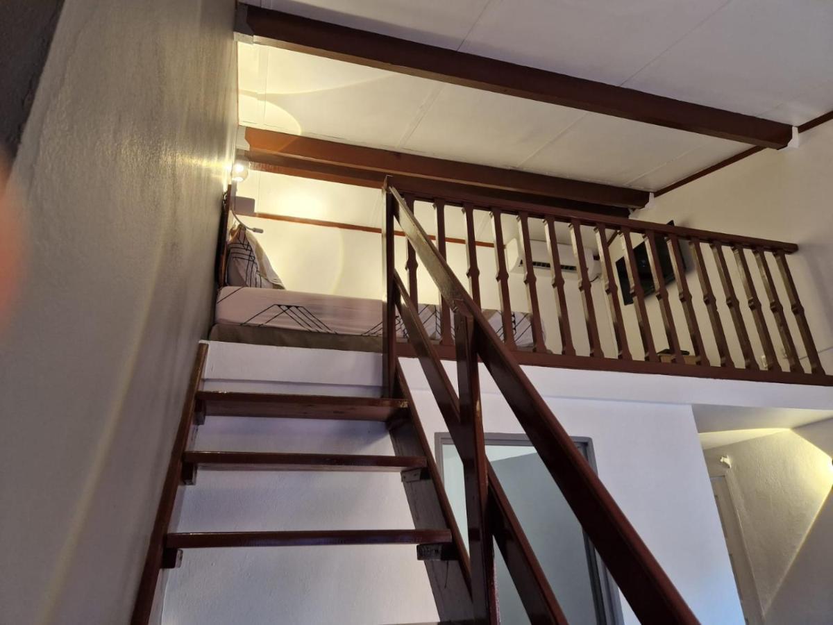 Studio Renove Au Coeur De Sainte Anne Екстериор снимка